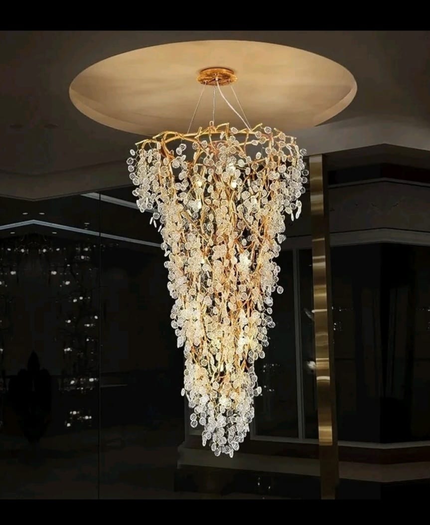 Ahuja International Modern The Metal LED Tree Chandelier Hanging Suspension Lamp Gold Crystal Chandelier Luxurious Chandeliers Lights Long Stairway Hall Home Indoor Lighting