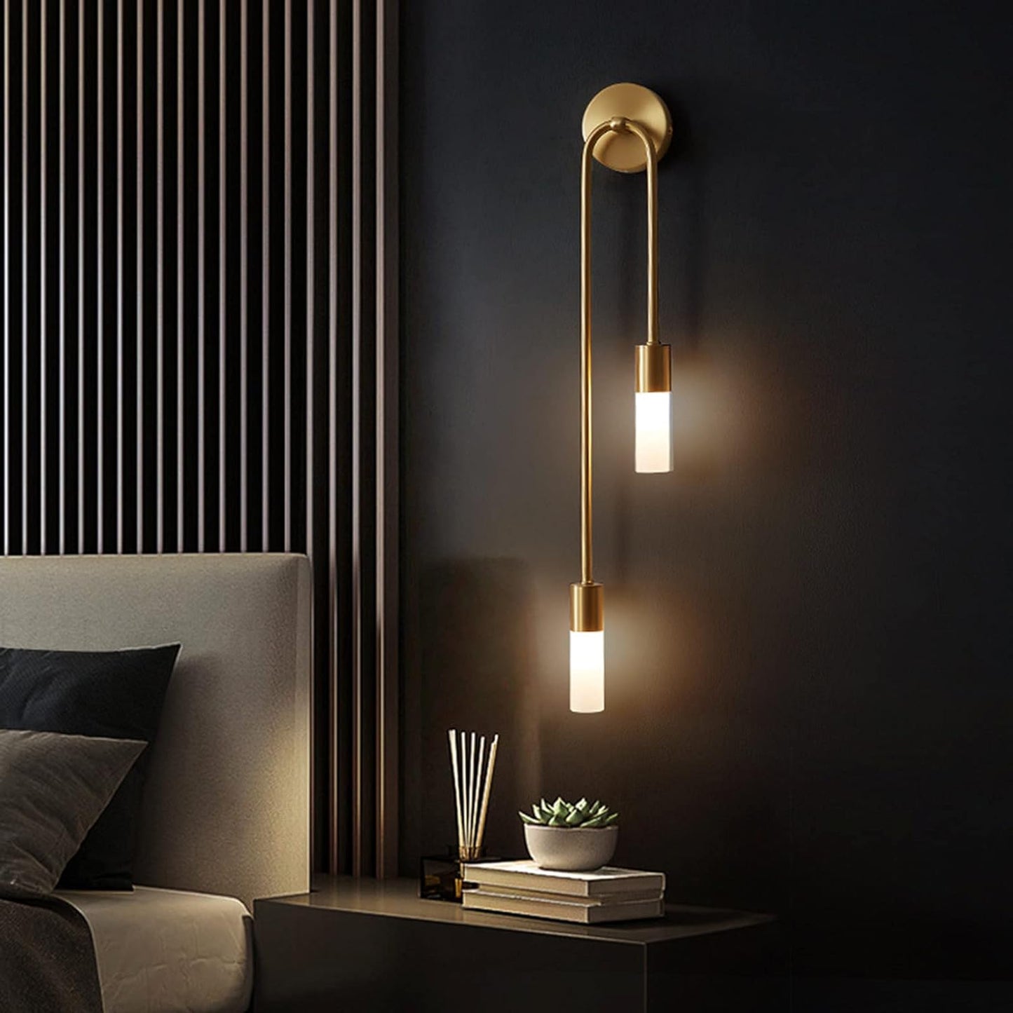 Ahuja International Lightweight Luxury Brass Bedside Lamp for Living Room, Bedroom and Hallway. Deciorative Wall Light, Modern Crystal Wall Lights.