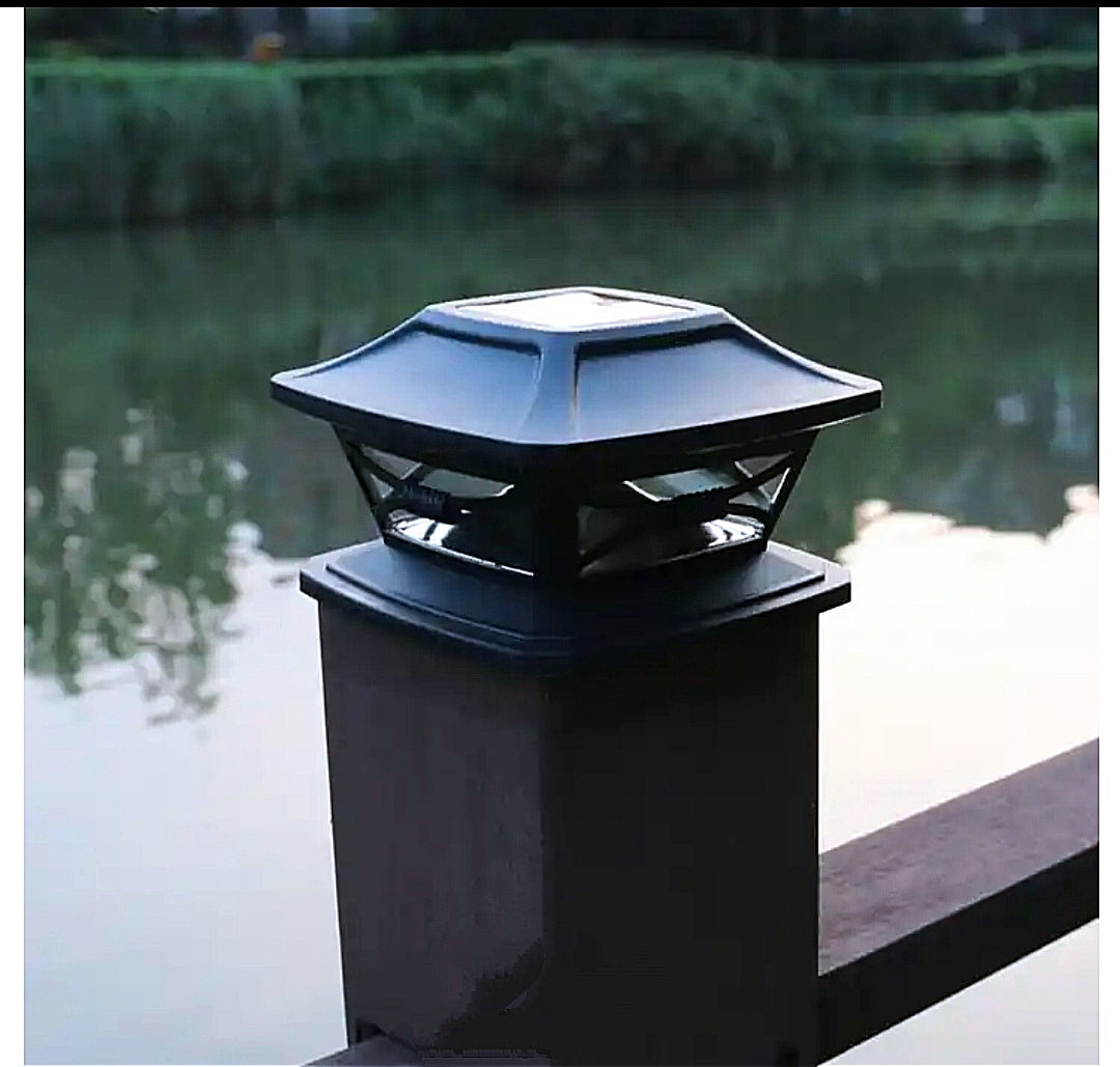 Ahuja International CLASSY black/white - solar garden /gate/ boundary wall light yellow- white light auto on off waterproof